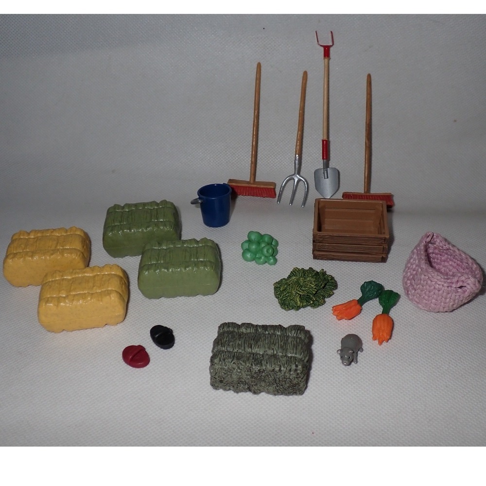 Schleich LOT of Horse Farm Barn accessories hay rakes pitchfork Broom carrots